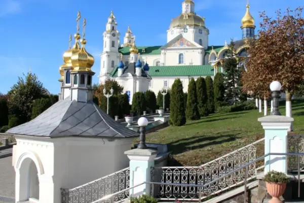 Швейцарія спрямує 730 тисяч доларів на збереження Лаври: суспільний вимір
